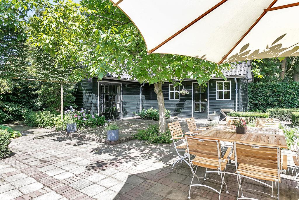 نوينين Van Gogh Cottage الغرفة الصورة
